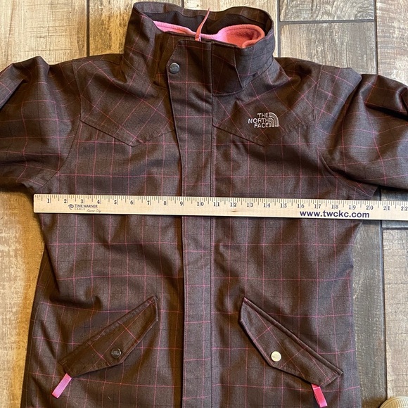 Northface Hyvent Pink and Brown Jacket - Picture 8 of 12